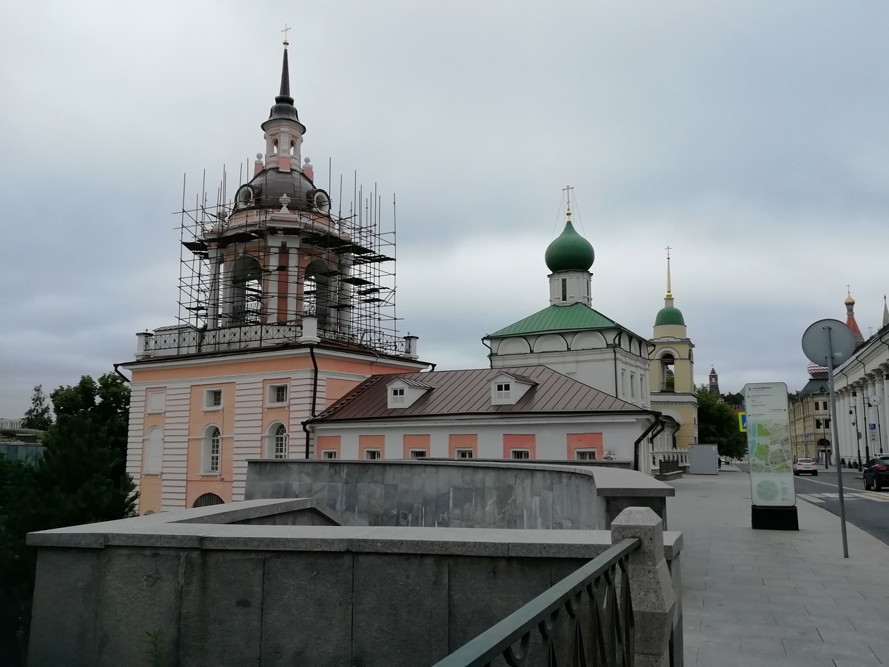 Знаменский монастырь на Варварке 