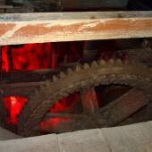 ae75579f9ed1ff8778b42253019232f2