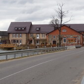 f8e97a1aeb7f7ab3925992d8331f69b8