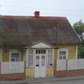 e64aee440957870d24b5296c3dd0ba1c