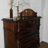 003a723f559a0f09cea229f05183f332