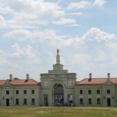 1b64390a06d4660bb74ab96d679d8c34