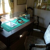 83ef3982d8a653d780ef30f1d54a8c09