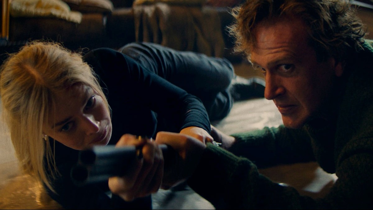 «Через мой труп» — Джейсон Сигел и Самара Уивинг убивают друг друга в безумном триллере - Такое кино